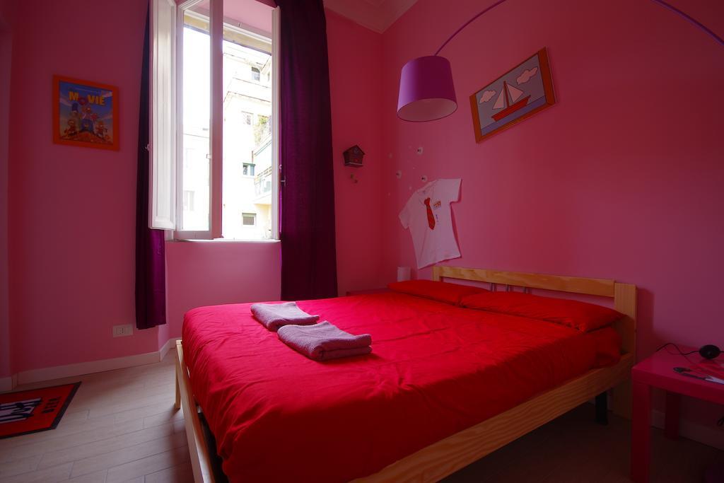 Movie Guesthouse Roma Phòng bức ảnh
